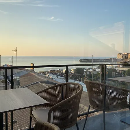 בית הארחה Salemare & צ'פאלו