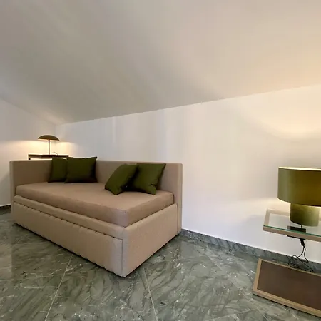 Salemare & 4* צ'פאלו